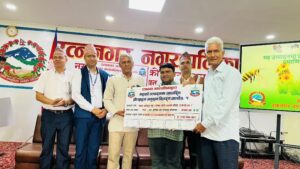 रत्ननगरका ५९ मौरीपालक किसानलाई १८ लाख अनुदान वितरण