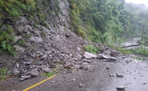नारायणगढ–मुग्लिन सडकमा सकभर राति यात्रा नगर्न आग्रह