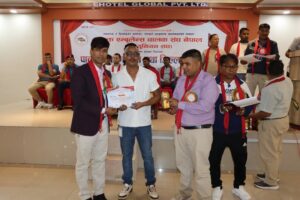 भोटेकोशी बाढीका शव बोक्ने एम्बुलेन्स चालक सम्मानित